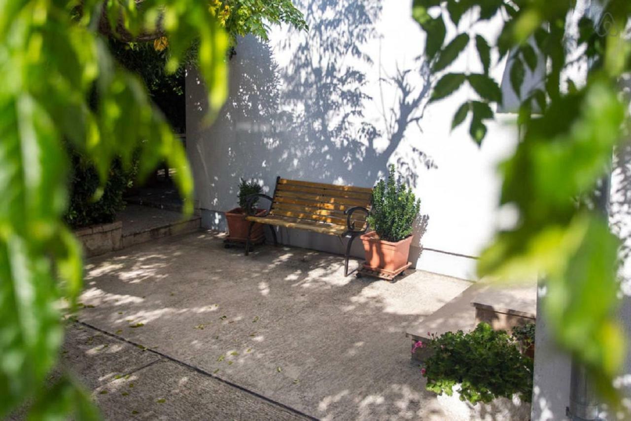 Guest House Mazuth II Banjol Dış mekan fotoğraf